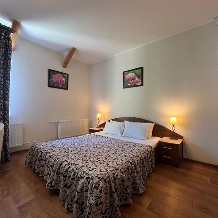 Apart Hotel Asotel Harkiv Exterior foto
