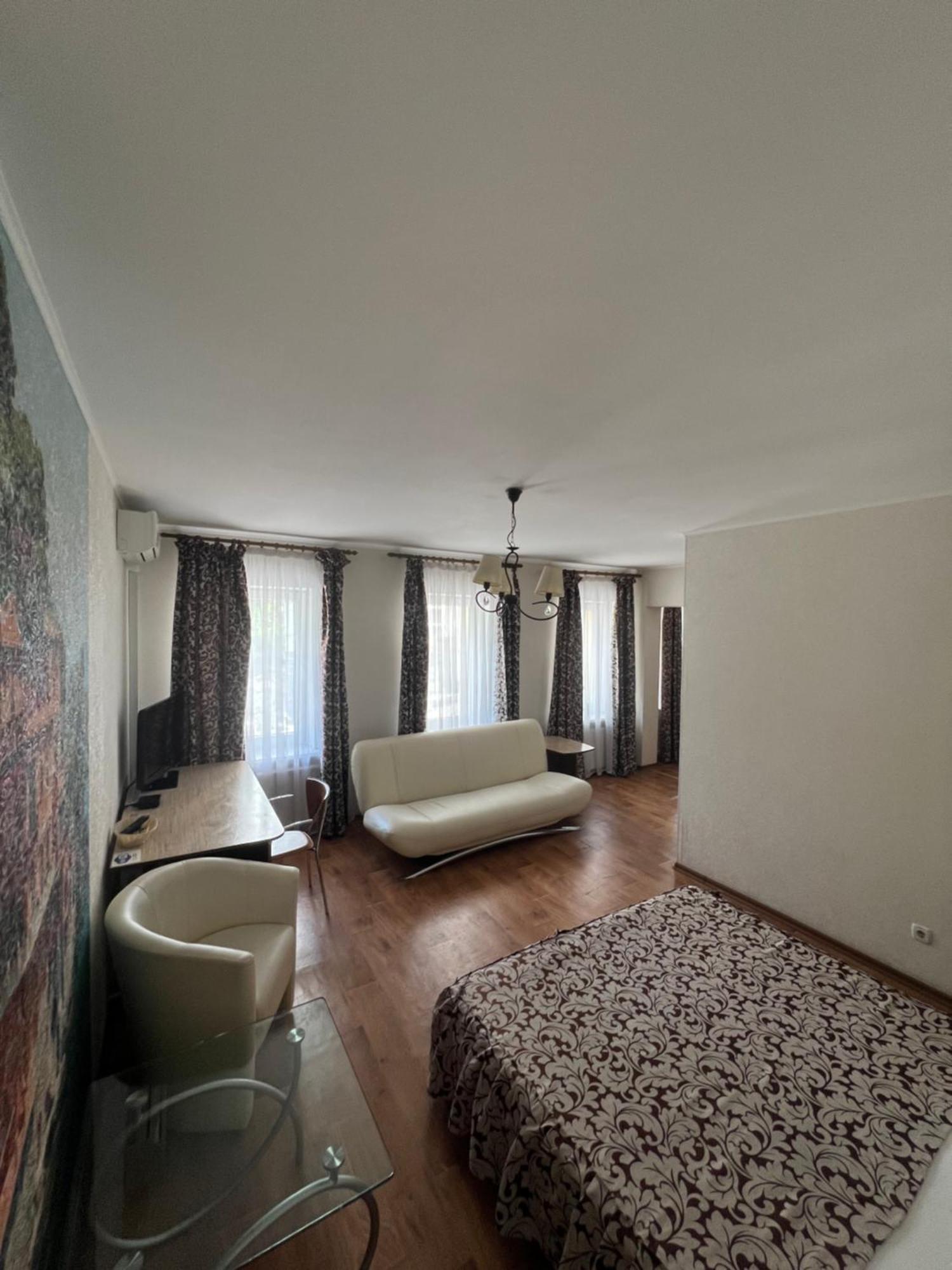 Apart Hotel Asotel Harkiv Exterior foto