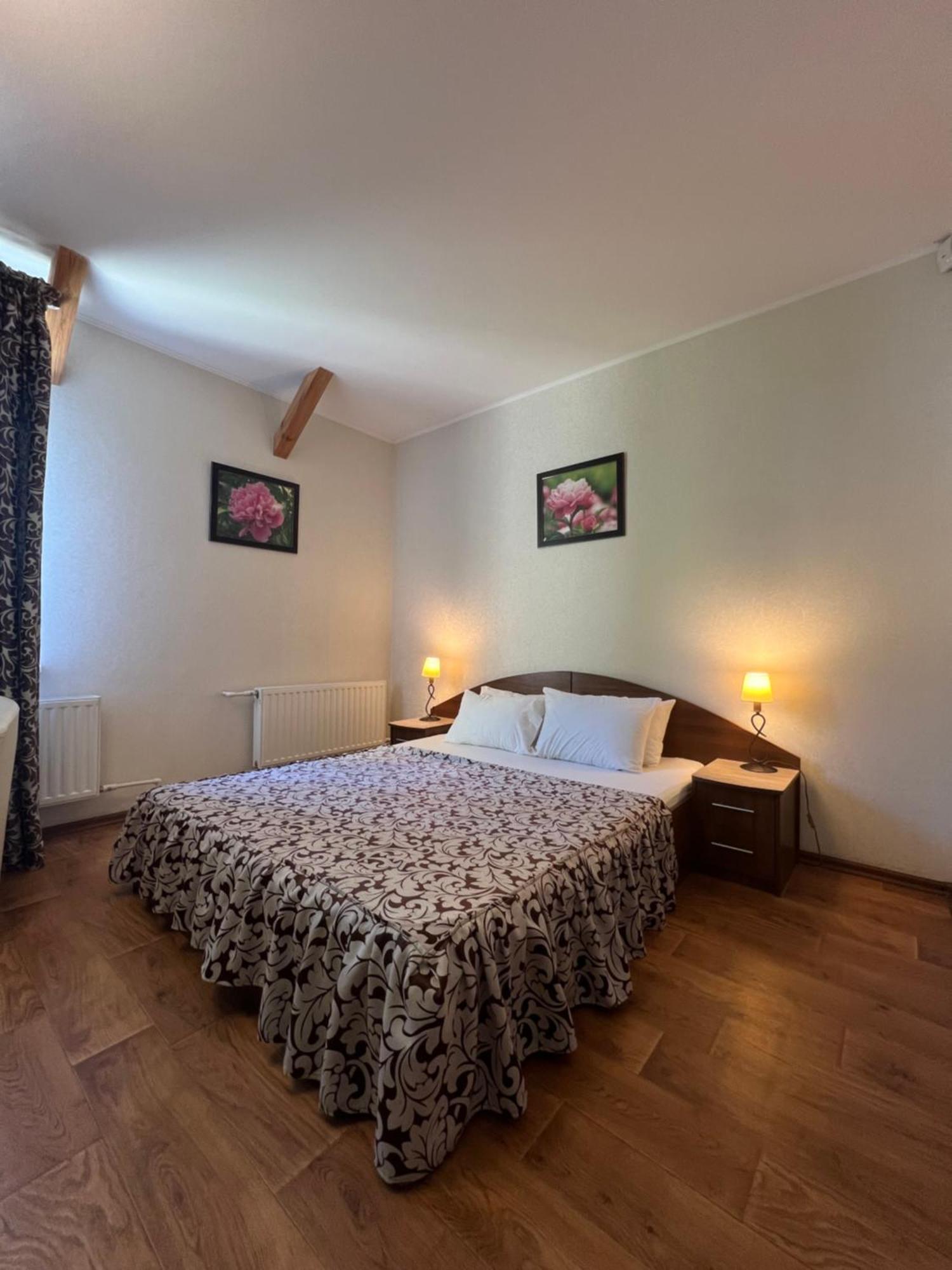 Apart Hotel Asotel Harkiv Exterior foto