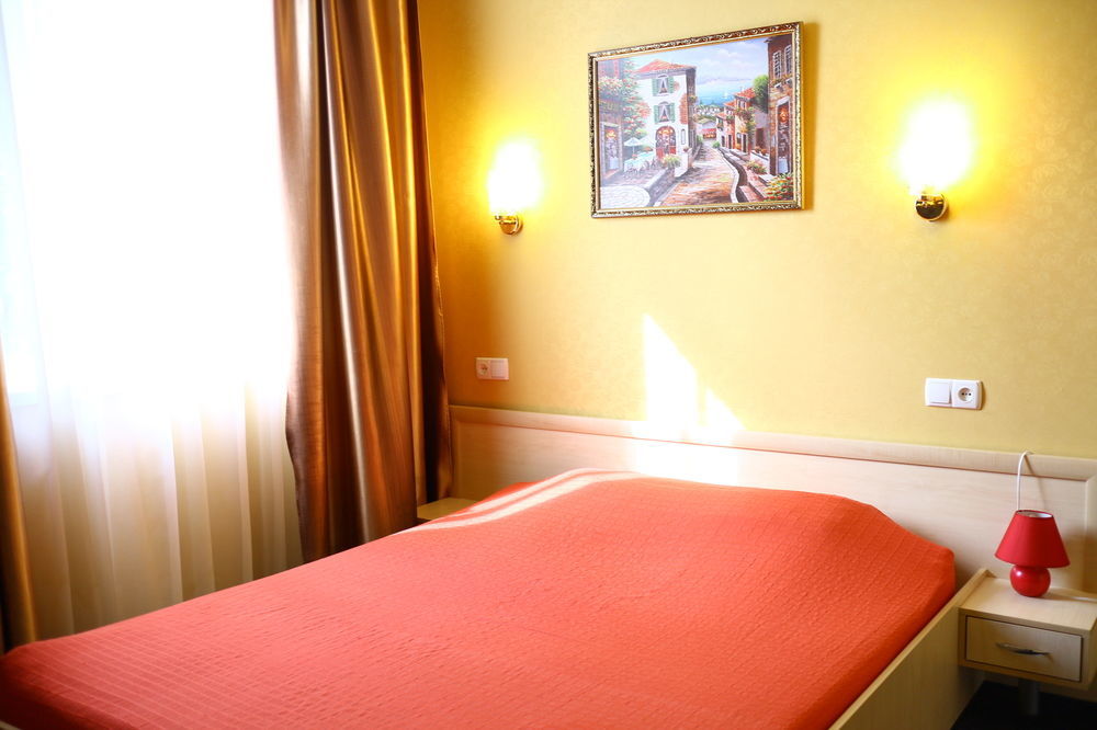 Apart Hotel Asotel Harkiv Exterior foto