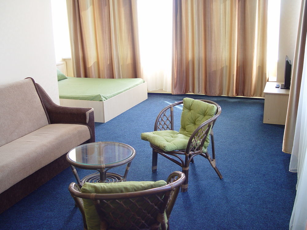 Apart Hotel Asotel Harkiv Exterior foto