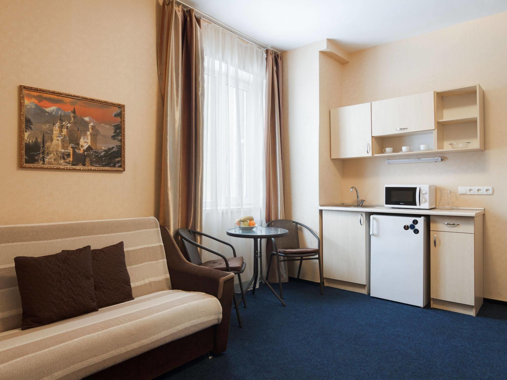 Apart Hotel Asotel Harkiv Exterior foto