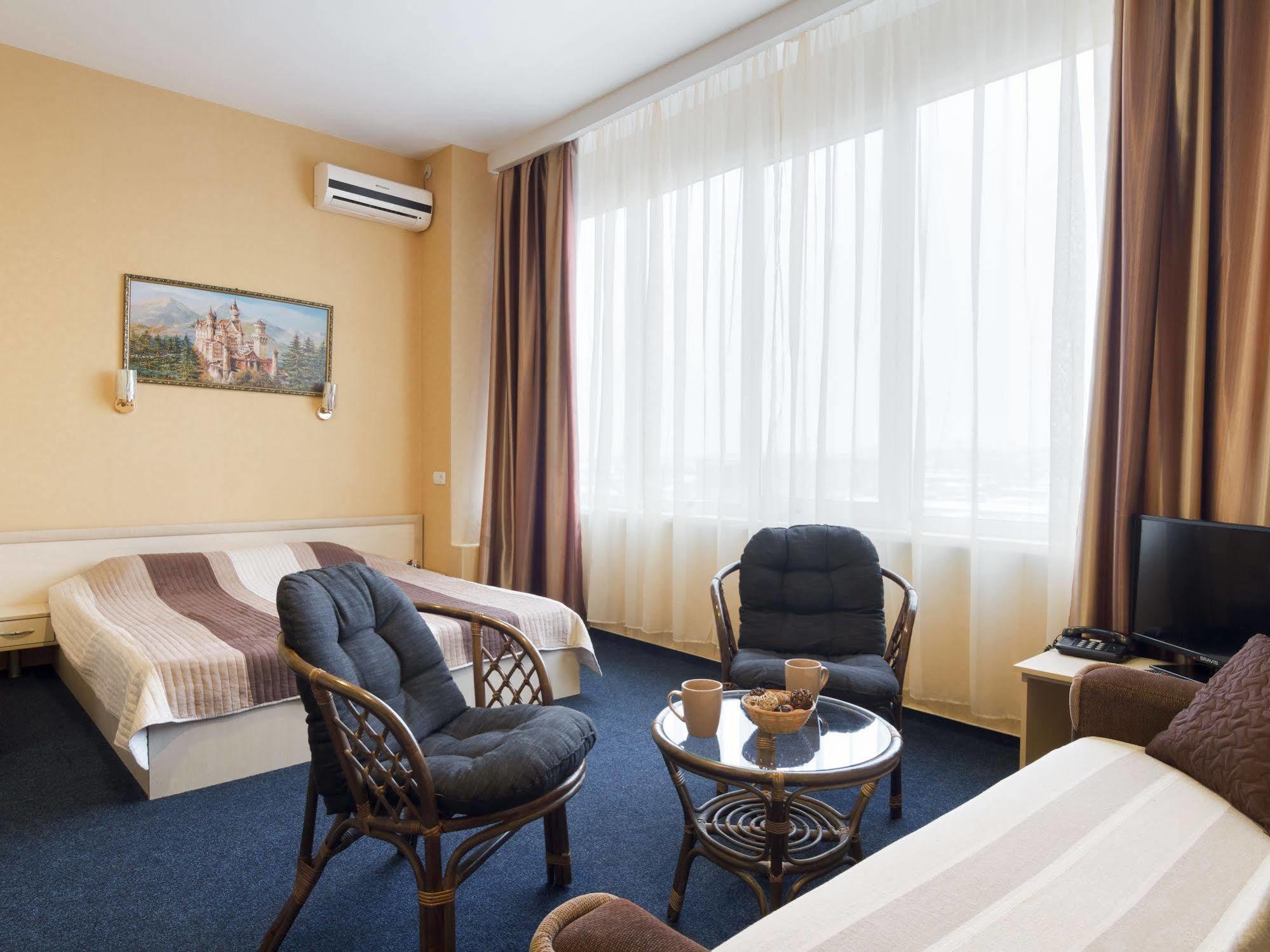 Apart Hotel Asotel Harkiv Exterior foto