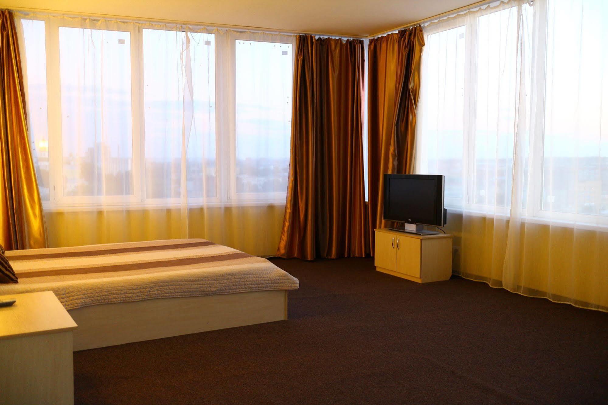 Apart Hotel Asotel Harkiv Exterior foto